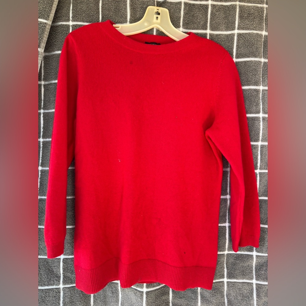 Talbots Pure Cashmere Red Sweater Medium Soft Lightweight Classic